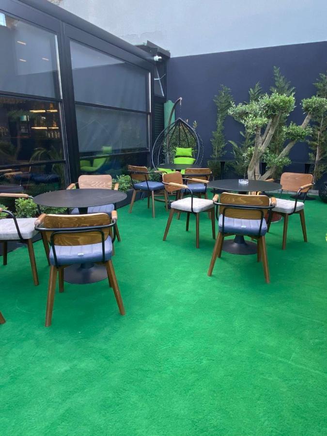 313 Center 4* Tirana
